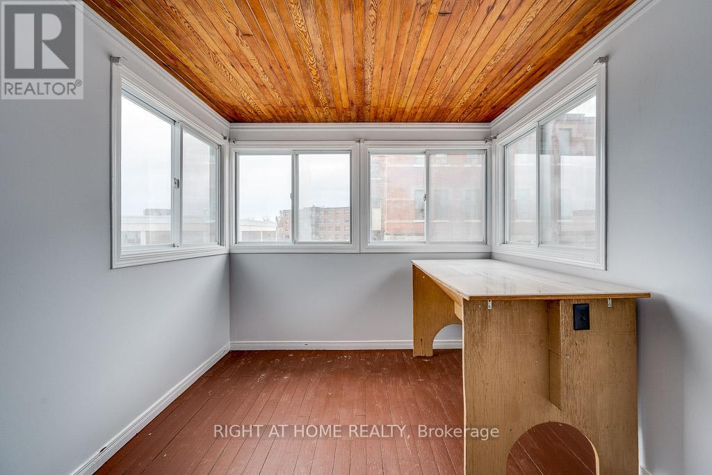 97 Madawaska Street, Arnprior, Ontario K7S 1S2 - Photo 18 - X12591896