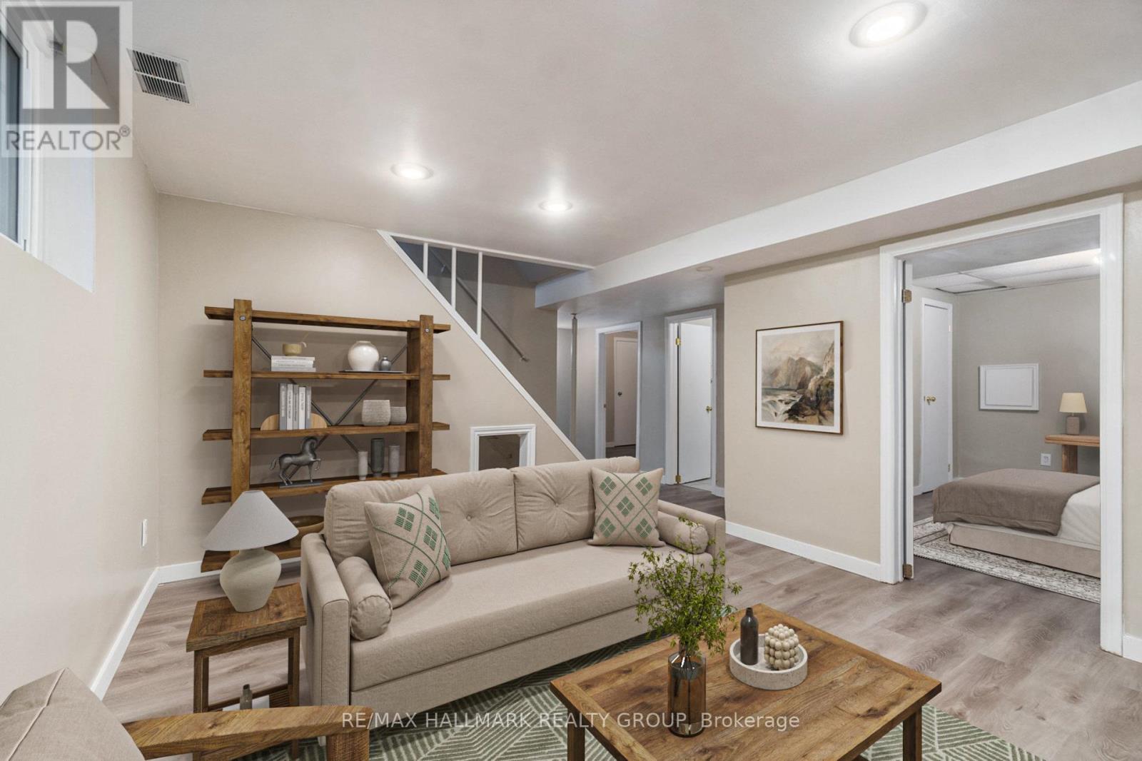 426 Blake Boulevard, Ottawa, Ontario K1K 1B1 - Photo 12 - X12592008