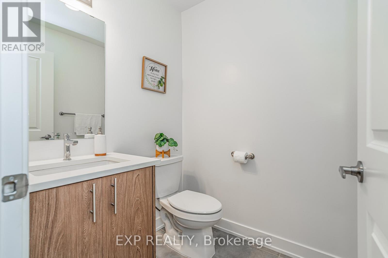 92 Big Dipper Street, Ottawa, Ontario K4M 0L9 - Photo 5 - X12592158