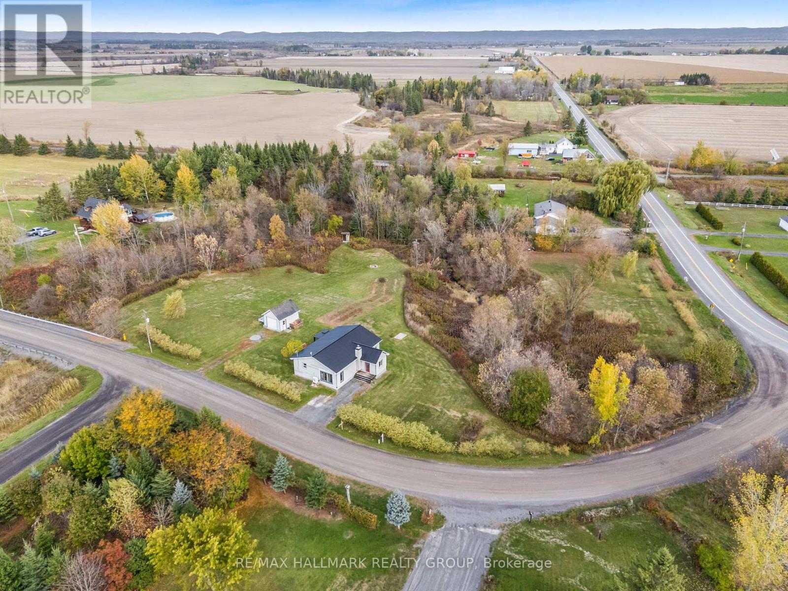 2015 Adanac Road, The Nation, Ontario K0B 1A0 - Photo 28 - X12591988