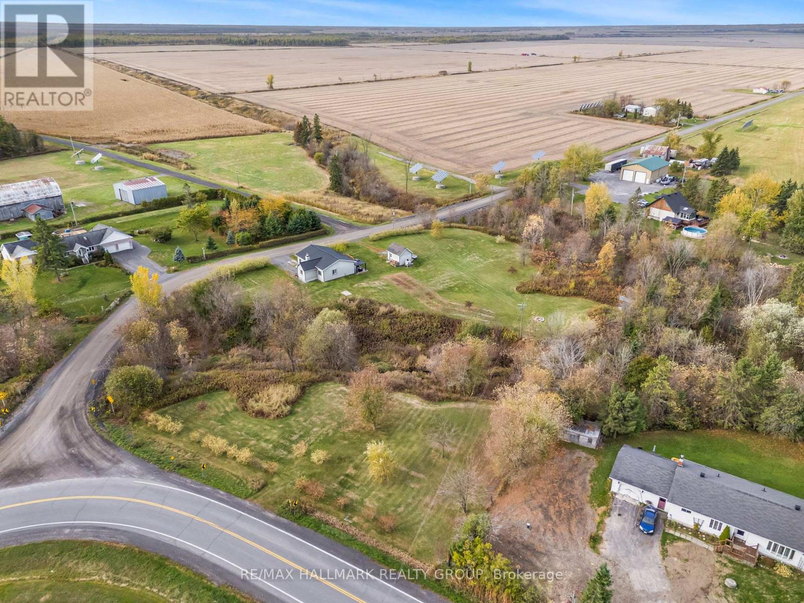 2015 Adanac Road, The Nation, Ontario K0B 1A0 - Photo 31 - X12591988