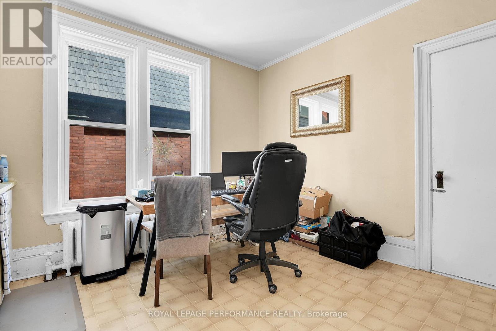 66 Delaware Avenue, Ottawa, Ontario K2P 0Z3 - Photo 27 - X12592248