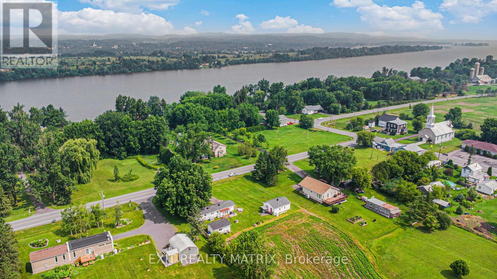 870 Concession 1 Road, Alfred And Plantagenet, Ontario K0B 1L0 - Photo 28 - X12592062