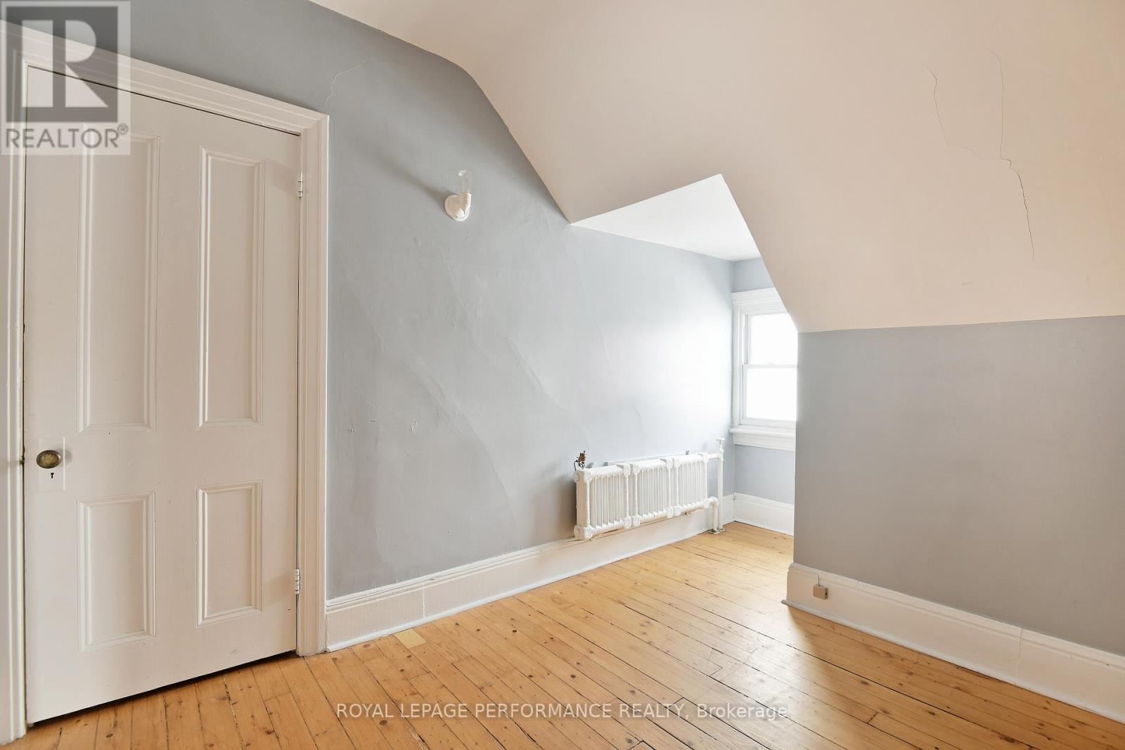 66 Delaware Avenue, Ottawa, Ontario K2P 0Z3 - Photo 46 - X12592248