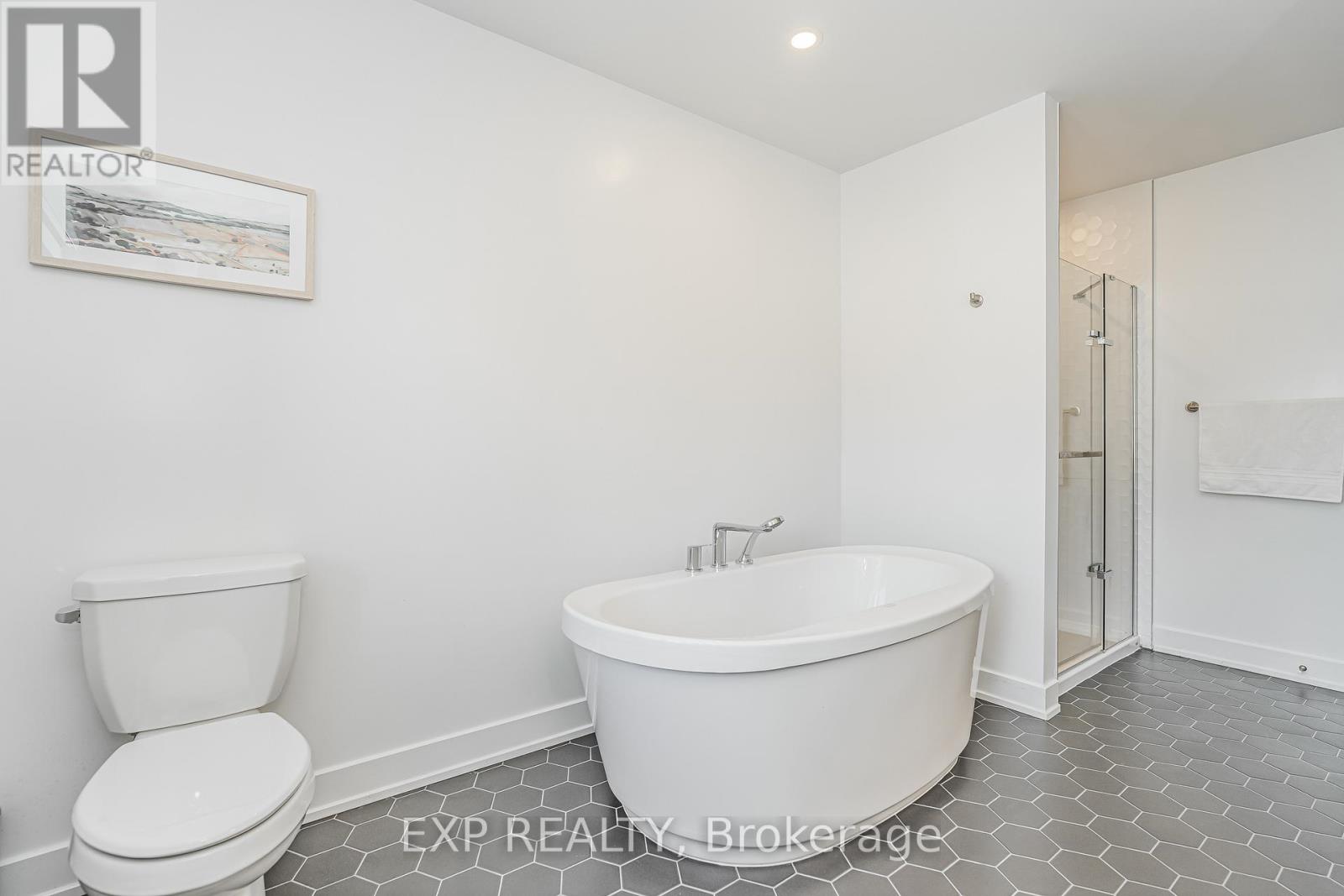 92 Big Dipper Street, Ottawa, Ontario K4M 0L9 - Photo 15 - X12592158