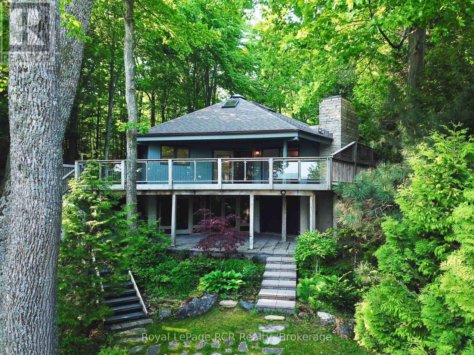 15 Georgian Drive, Northern Bruce Peninsula, Ontario N0H 1W0 - Photo 50 - X12217606