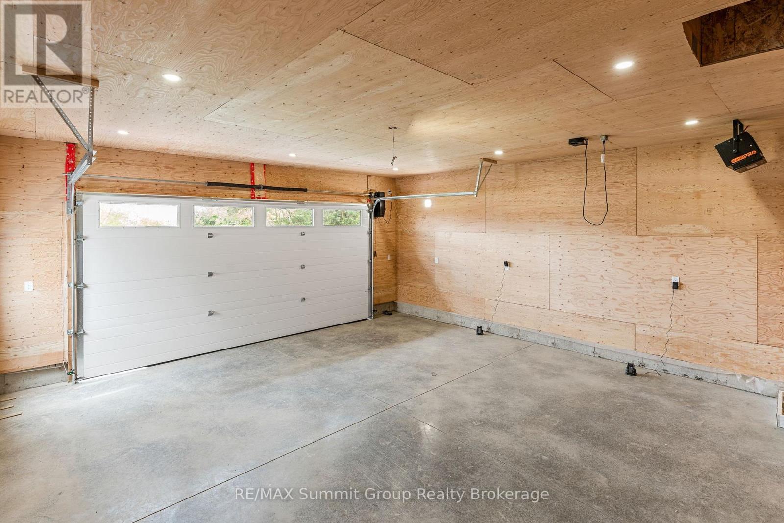 307 1st Avenue S, Arran-Elderslie, Ontario N0G 1L0 - Photo 32 - X12374740