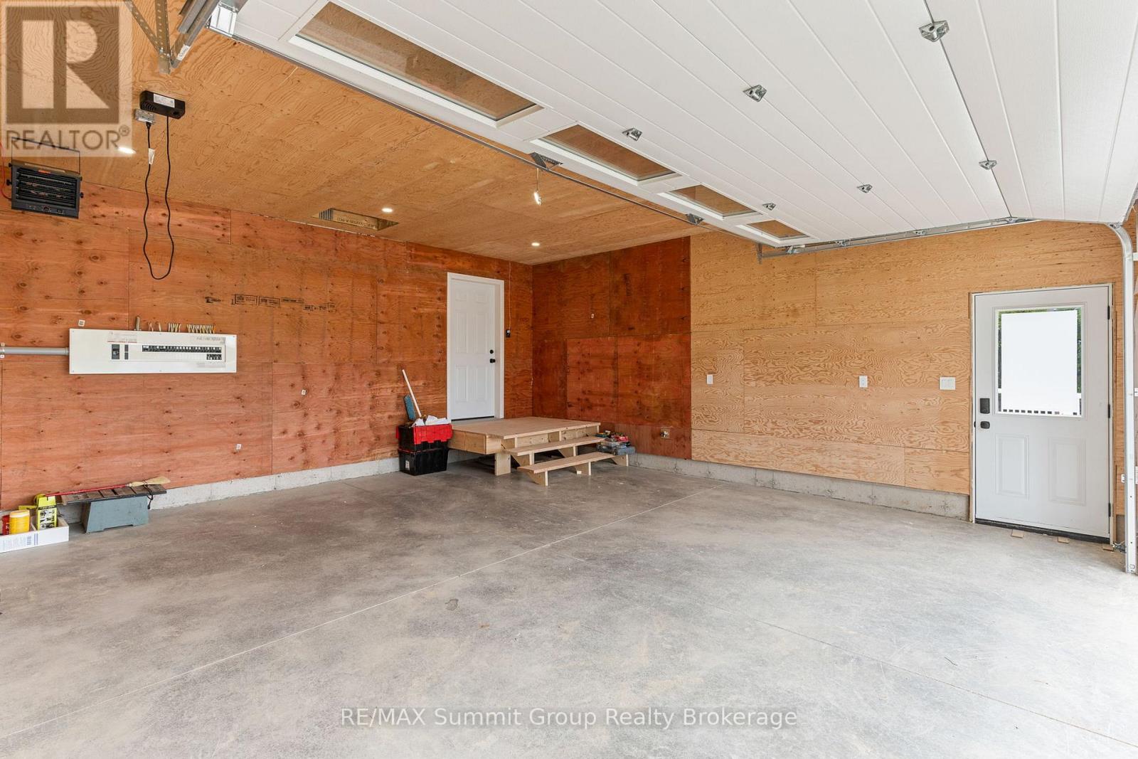 307 1st Avenue S, Arran-Elderslie, Ontario N0G 1L0 - Photo 31 - X12374740