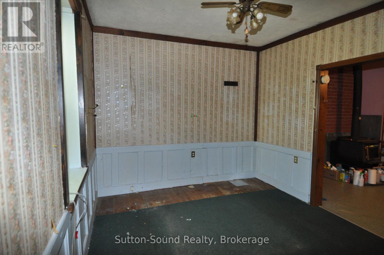 758016 Girl Guide Road, Georgian Bluffs, Ontario N4K 5N7 - Photo 20 - X12414442