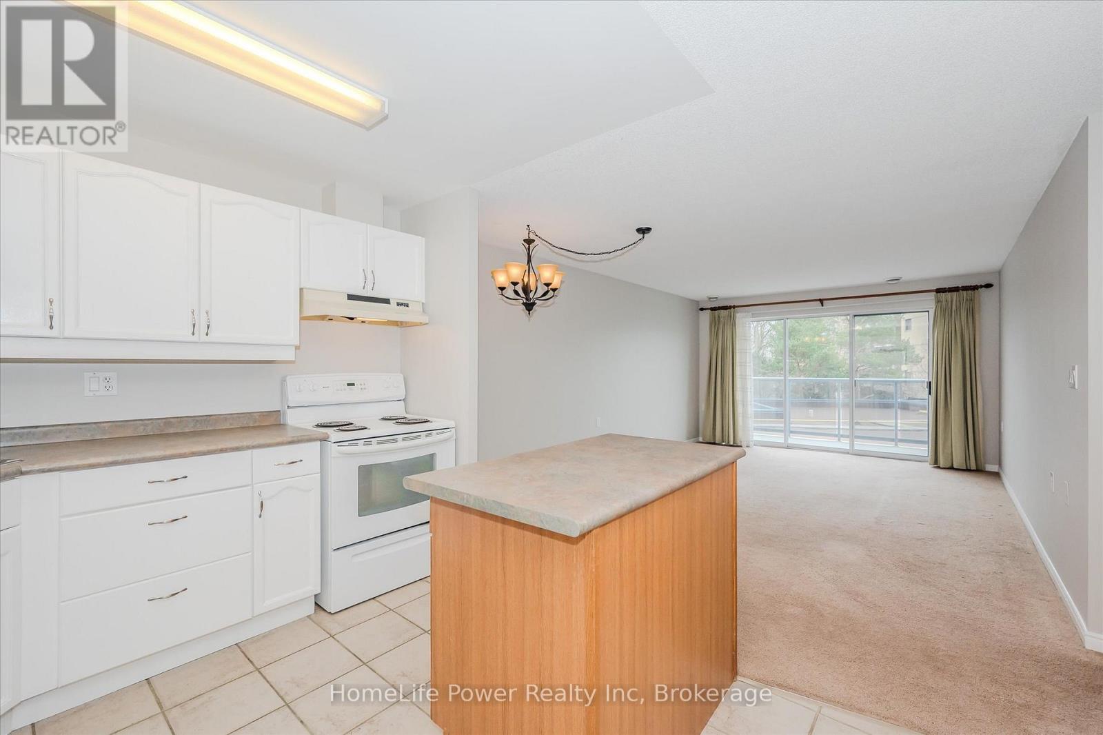 307 - 685 Woolwich Street, Guelph, Ontario N1H 8M6 - Photo 2 - X12591570