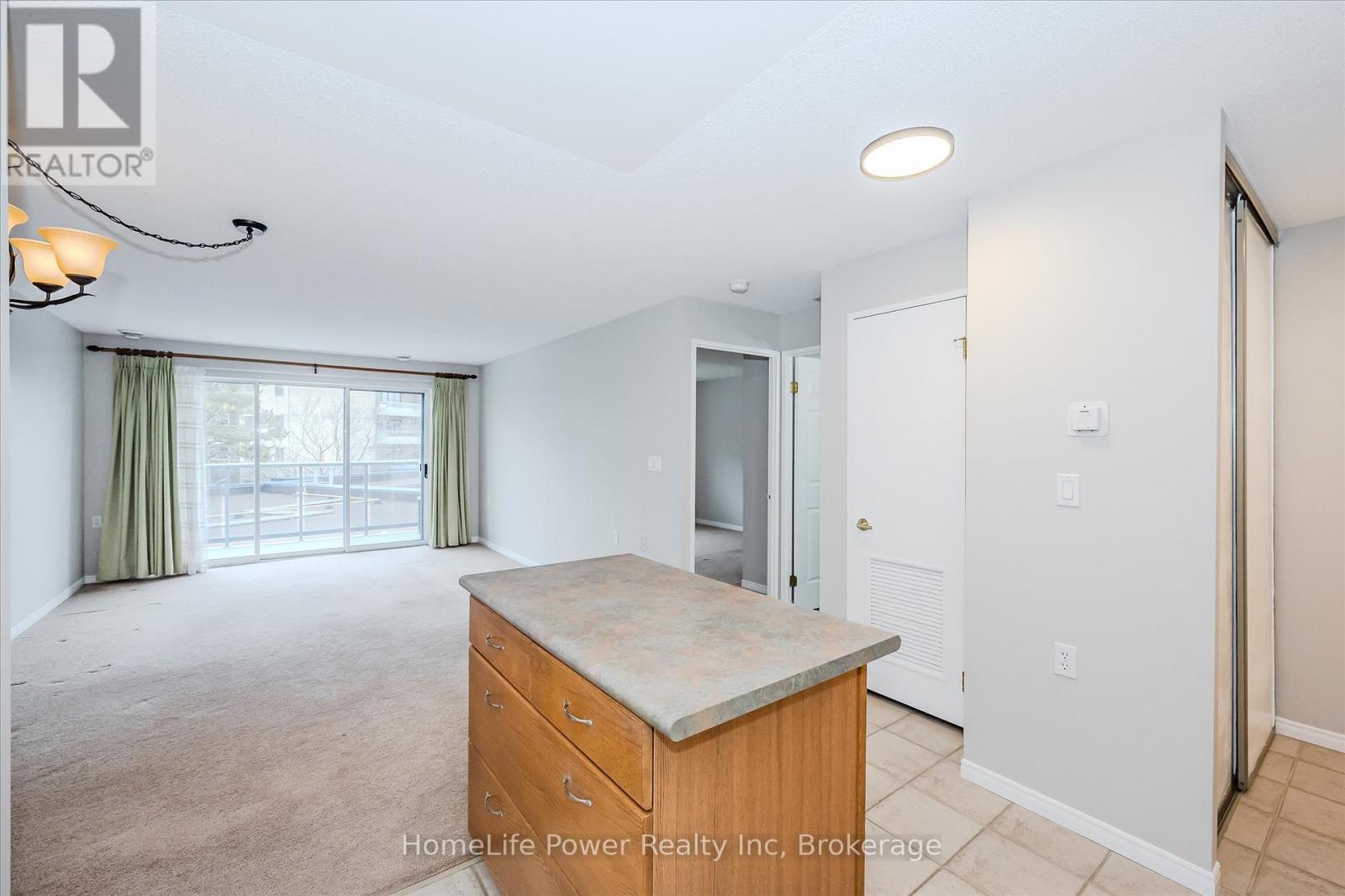 307 - 685 Woolwich Street, Guelph, Ontario N1H 8M6 - Photo 12 - X12591570