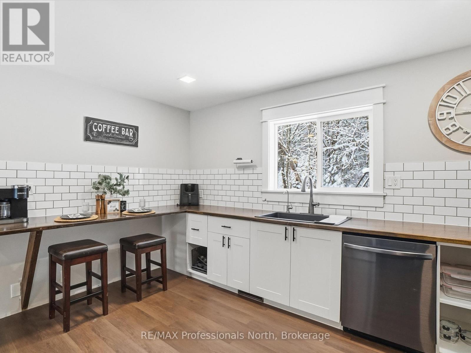 966 Boundary Road, Huntsville, Ontario  P0A 1R0 - Photo 8 - X12591612