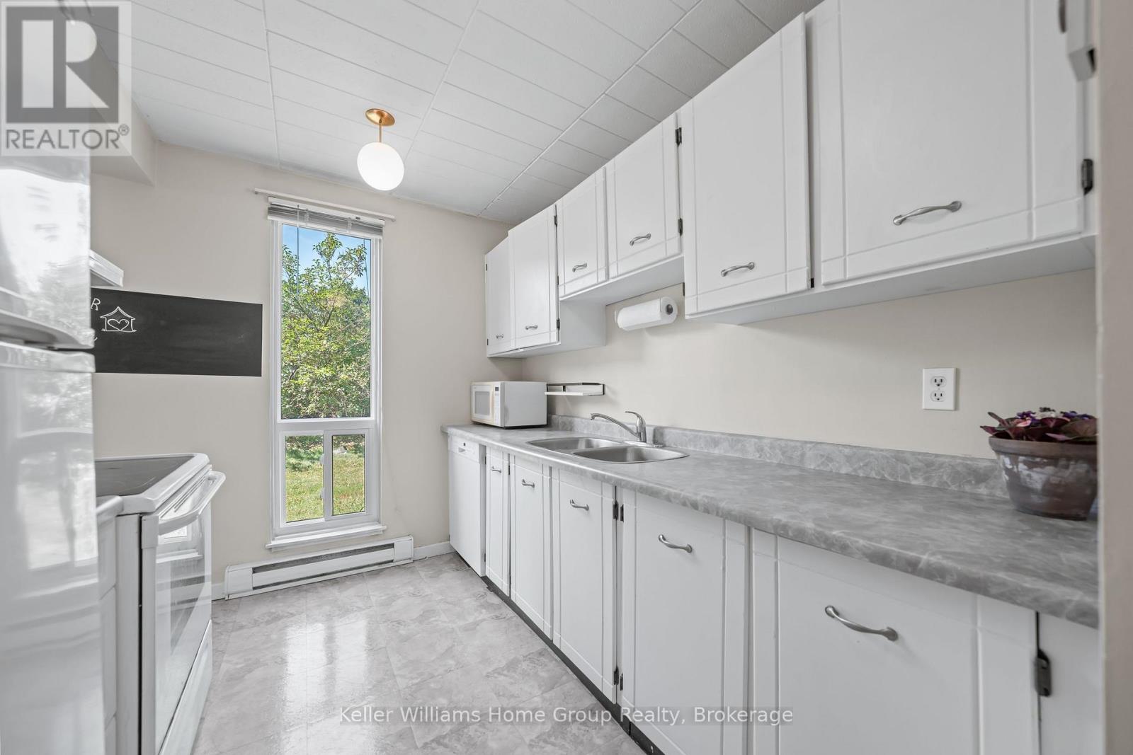 204 - 9 Ajax Street, Guelph, Ontario  N1H 2A9 - Photo 12 - X12591648