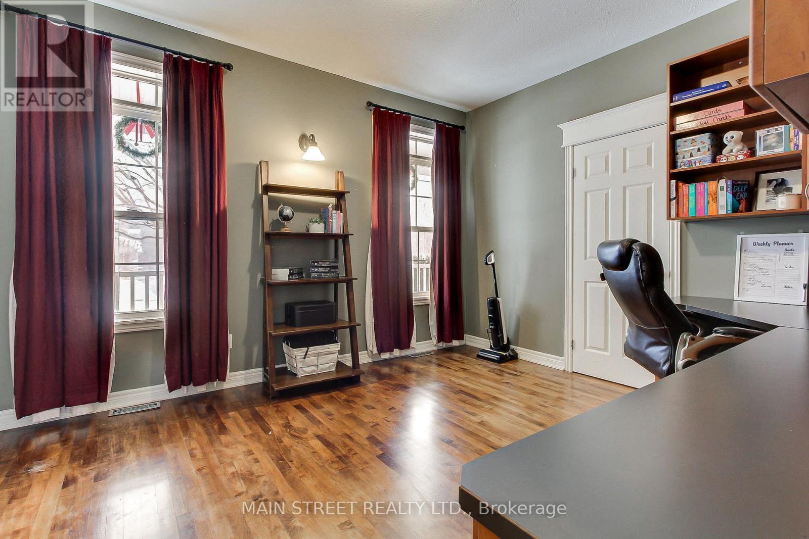 122 Davis Trail, Essa, Ontario L0L 2N0 - Photo 8 - N12592624