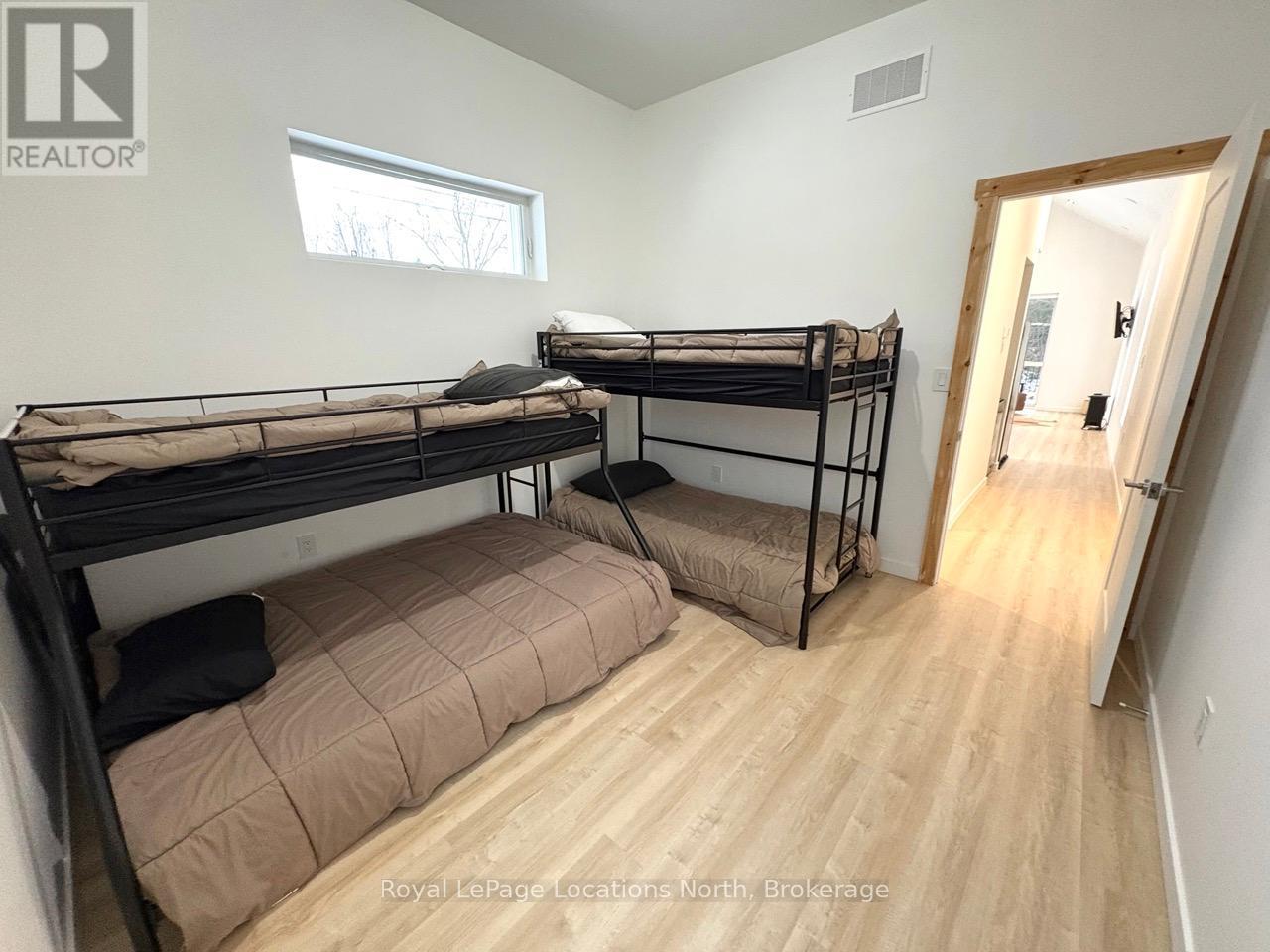 304 Eliza Street, Meaford, Ontario  N4L 1B2 - Photo 11 - X12592358