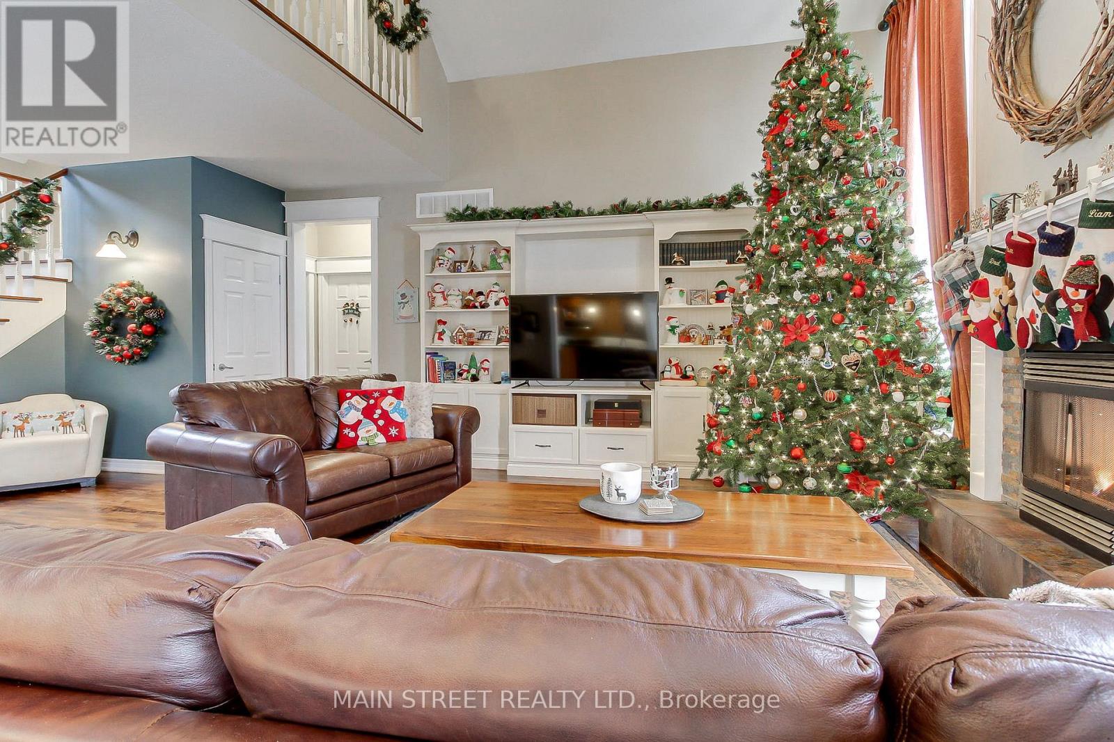 122 Davis Trail, Essa, Ontario L0L 2N0 - Photo 5 - N12592624