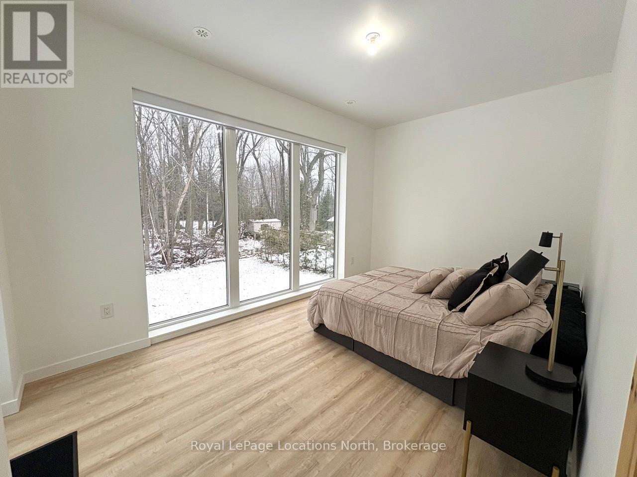 304 Eliza Street, Meaford, Ontario  N4L 1B2 - Photo 12 - X12592358