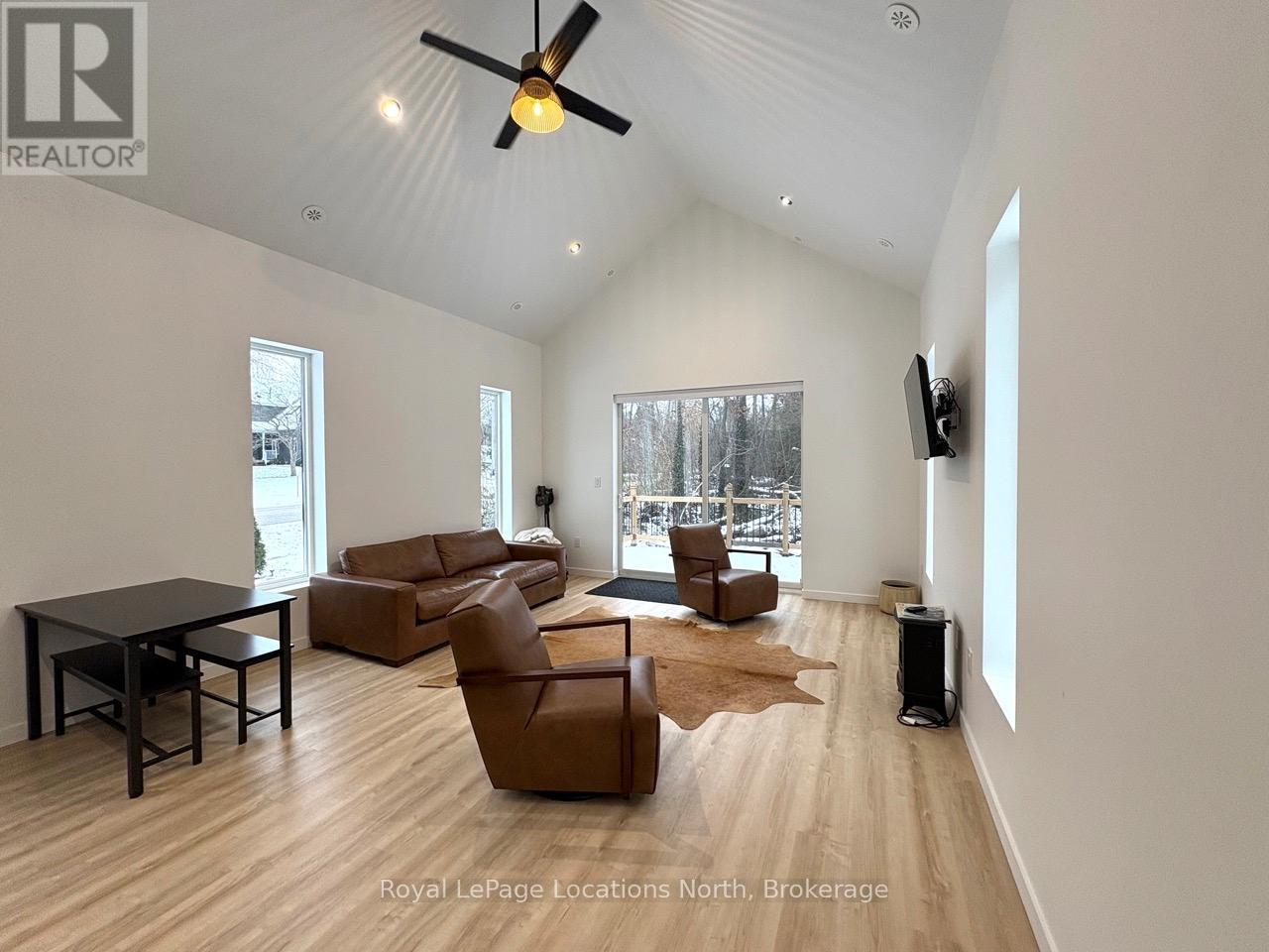 304 Eliza Street, Meaford, Ontario  N4L 1B2 - Photo 4 - X12592358