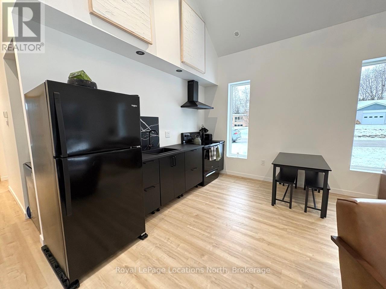 304 Eliza Street, Meaford, Ontario  N4L 1B2 - Photo 8 - X12592358