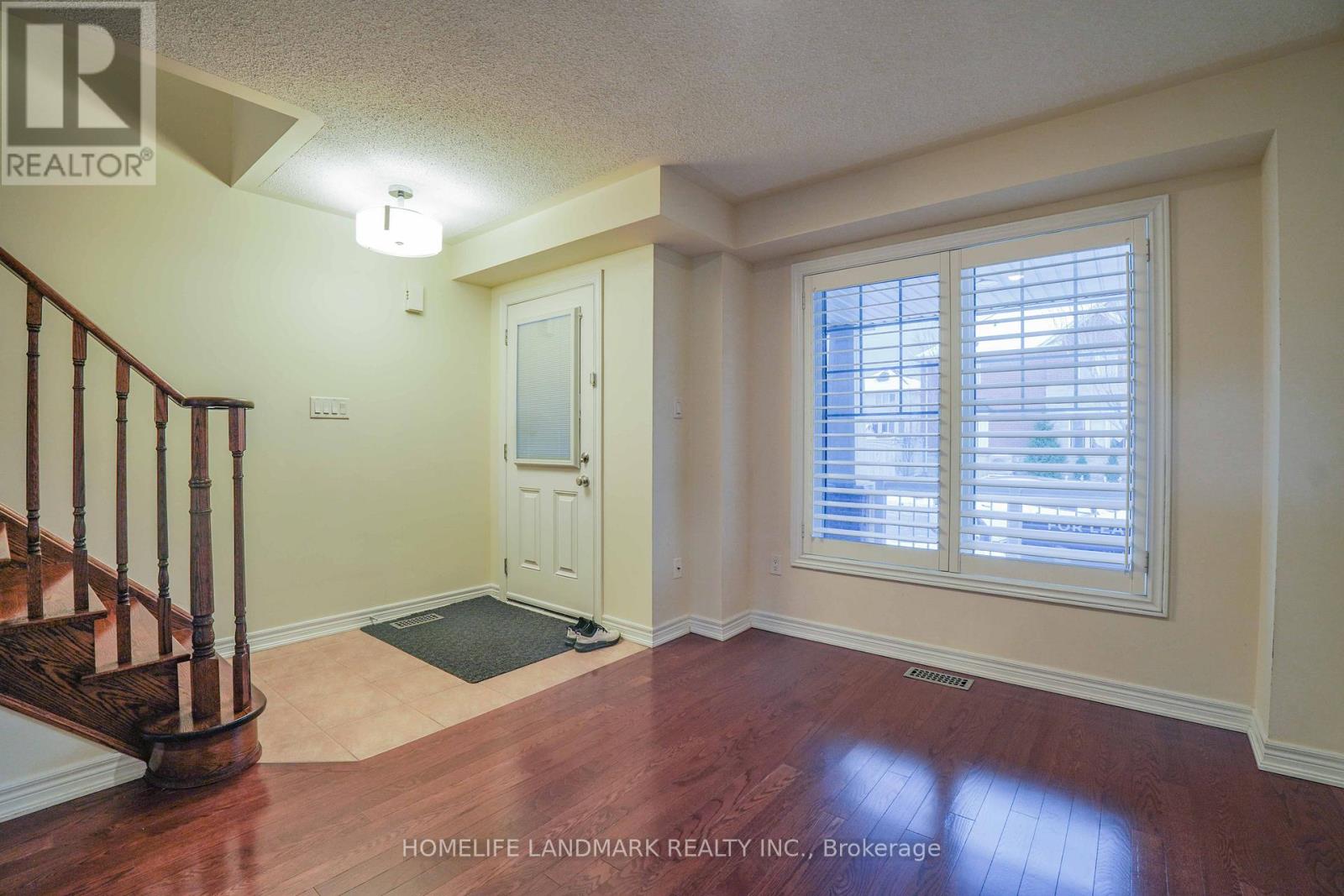 79 Stoyell Drive, Richmond Hill, Ontario L4E 0M9 - Photo 7 - N12592634