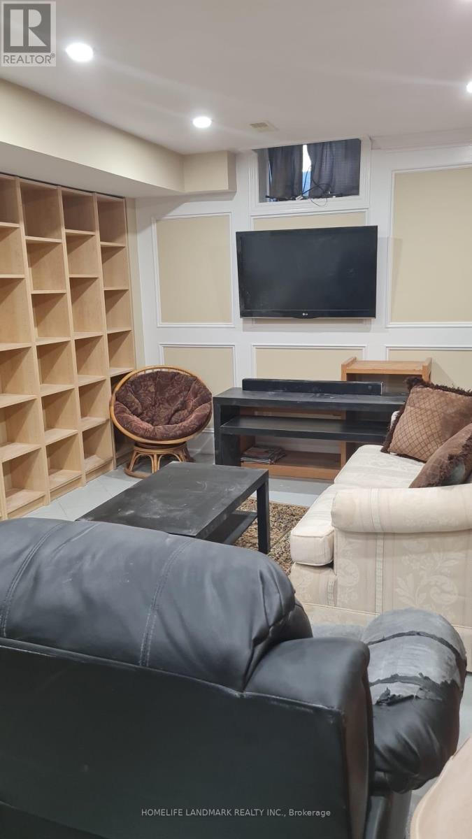 Bsmt - 38 Lois Drive, Vaughan, Ontario L4H 1H8 - Photo 8 - N12592630