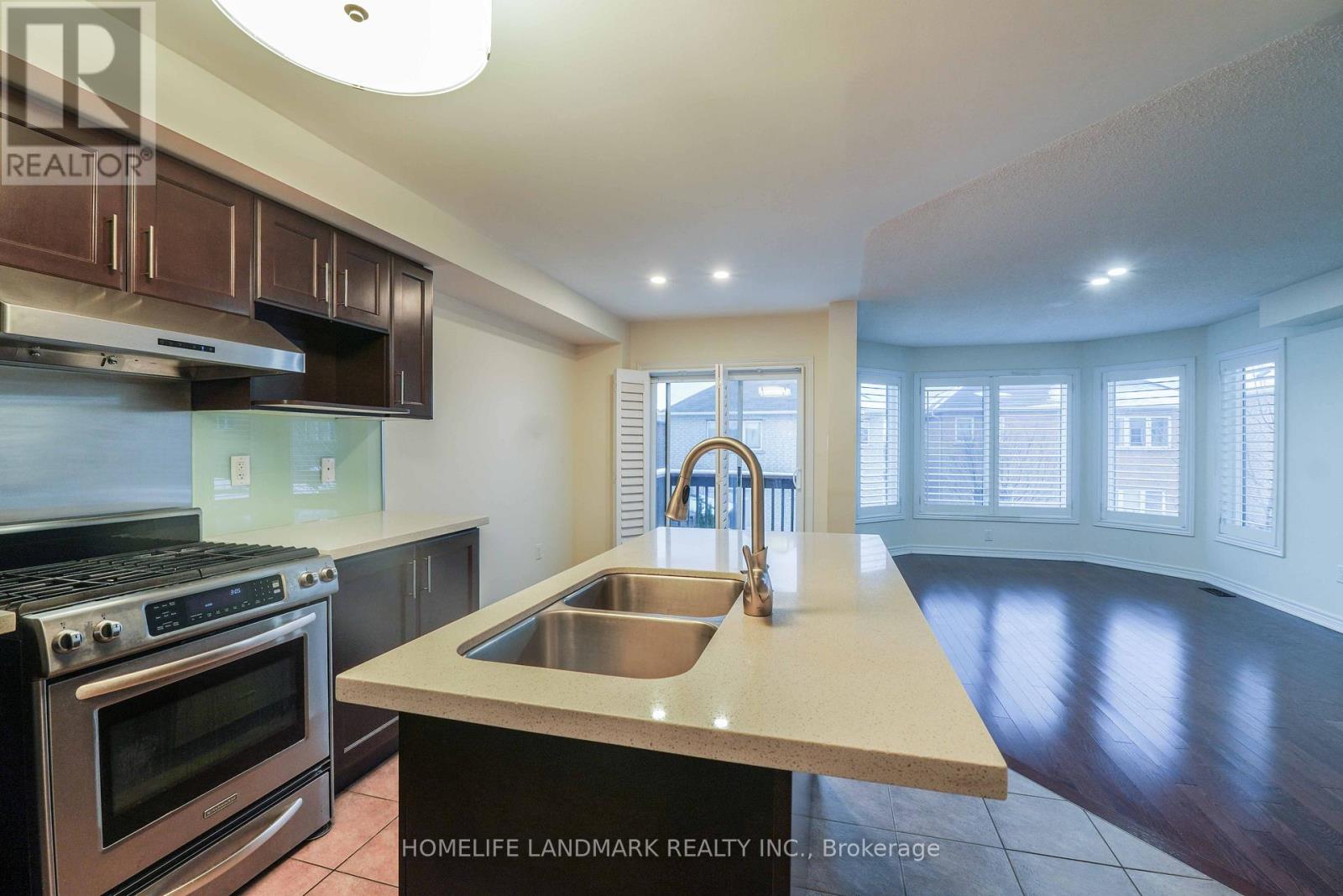 79 Stoyell Drive, Richmond Hill, Ontario L4E 0M9 - Photo 3 - N12592634