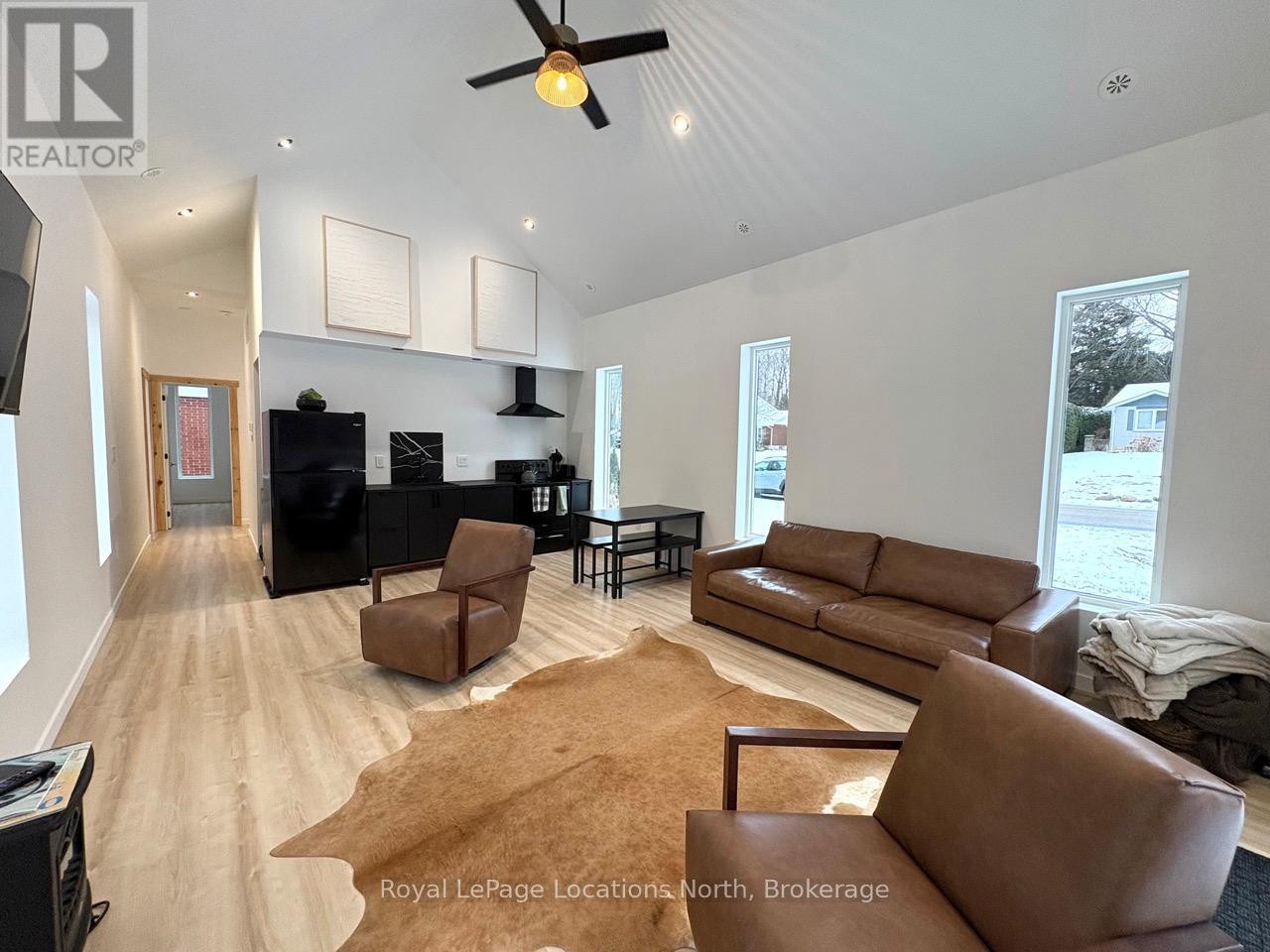 304 Eliza Street, Meaford, Ontario  N4L 1B2 - Photo 5 - X12592358