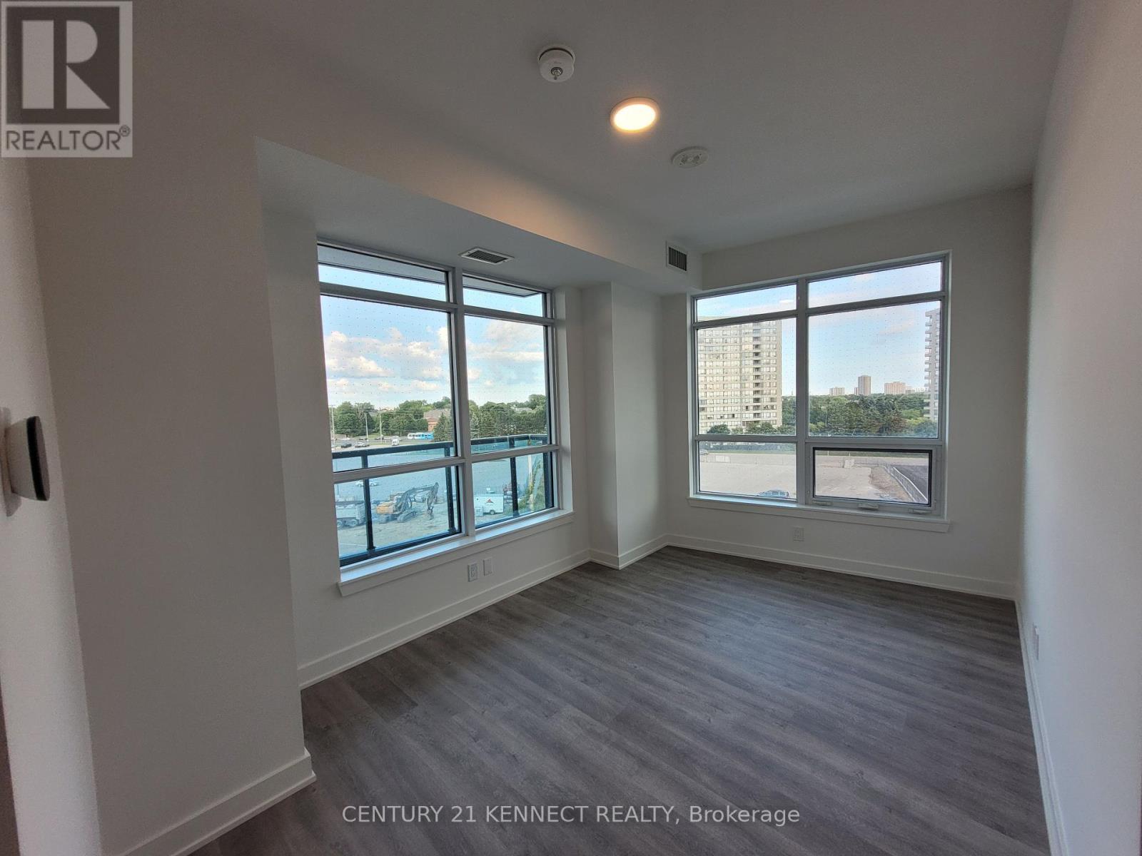 B-432 - 50 Upper Mall Way, Vaughan, Ontario  L4J 0J2 - Photo 14 - N12592674