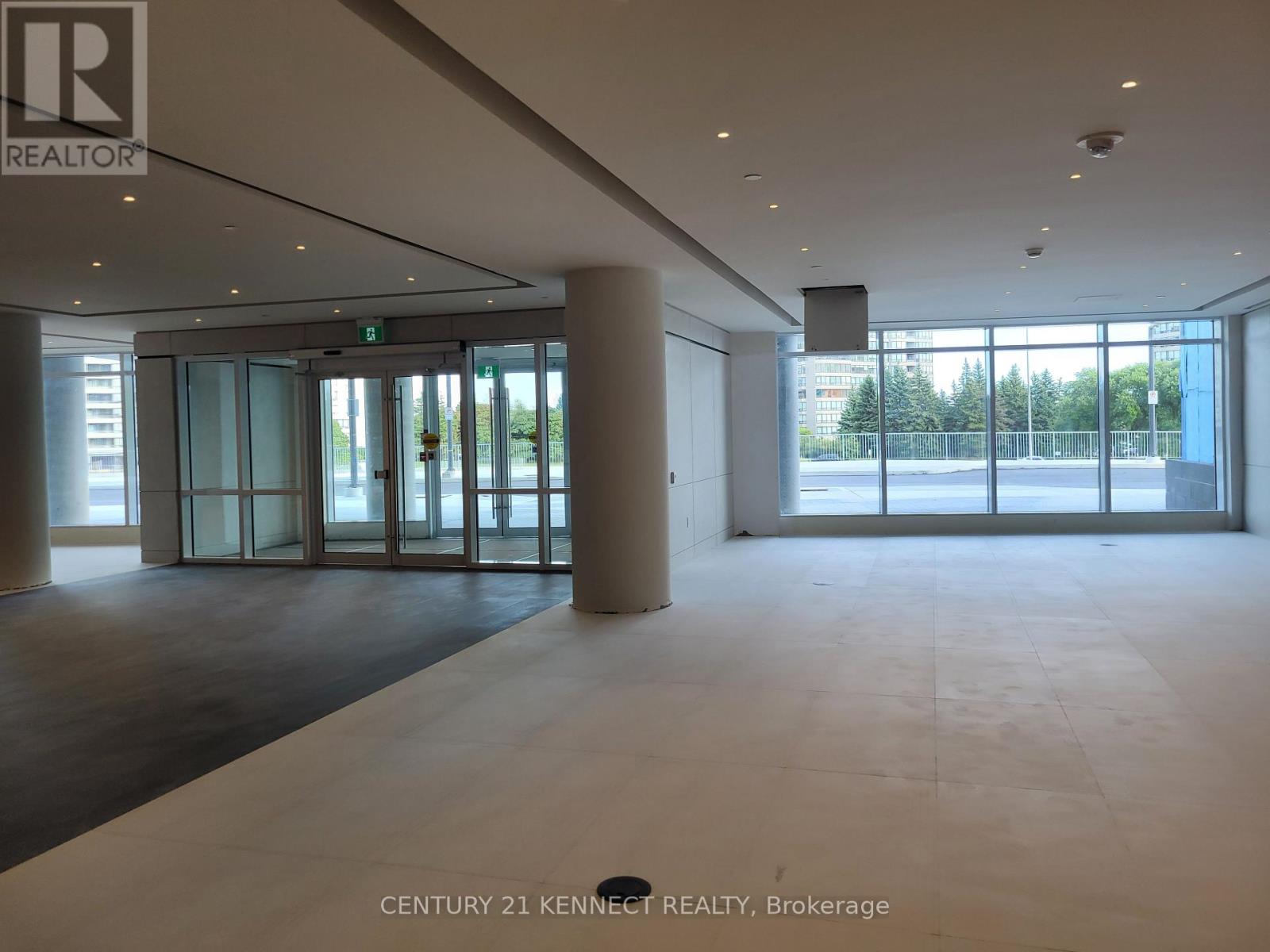 B-432 - 50 Upper Mall Way, Vaughan, Ontario  L4J 0J2 - Photo 2 - N12592674