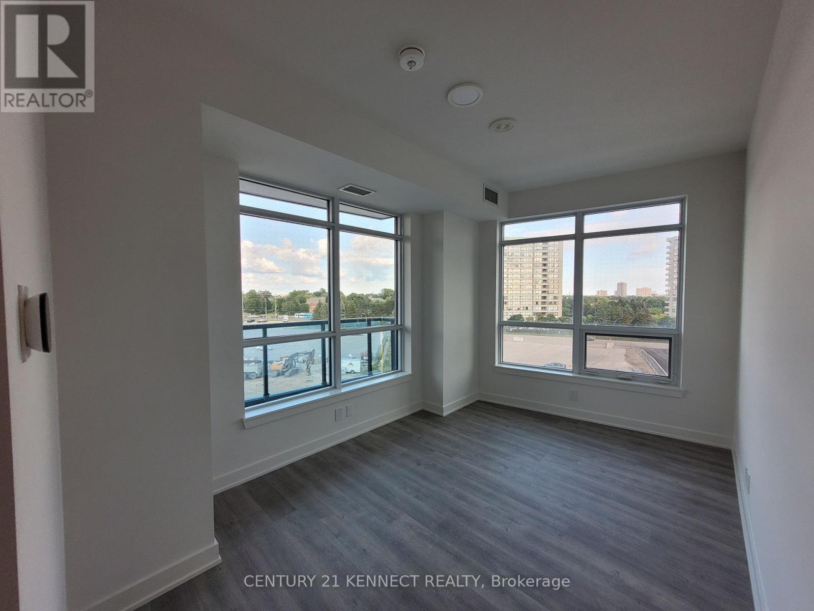 B-432 - 50 Upper Mall Way, Vaughan, Ontario  L4J 0J2 - Photo 13 - N12592674