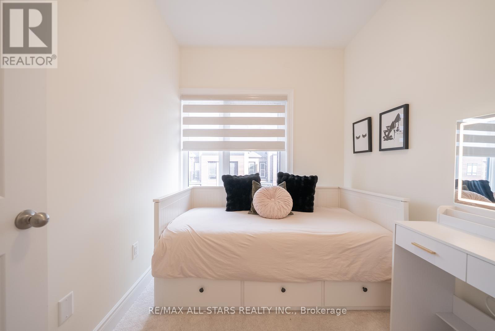 12 Griffith Street, Aurora, Ontario  L4G 7B6 - Photo 28 - N12592680