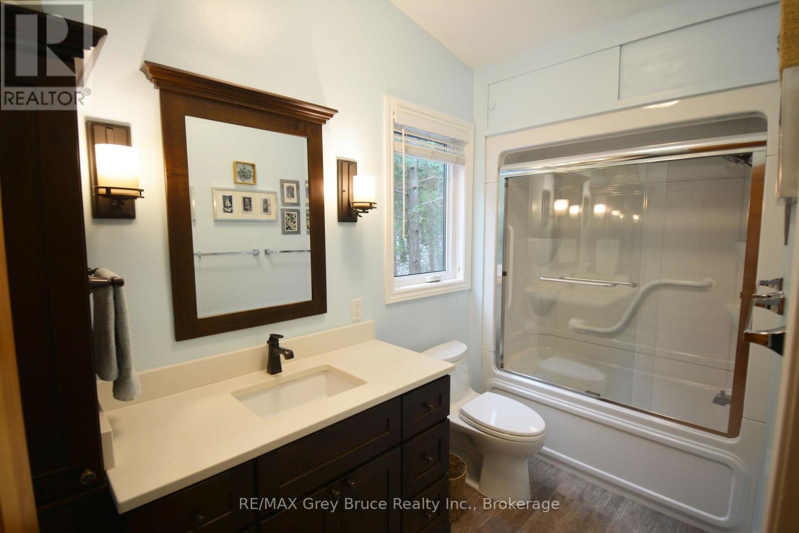 54 Carter Road, Northern Bruce Peninsula, Ontario  N0H 1W0 - Photo 26 - X12592802