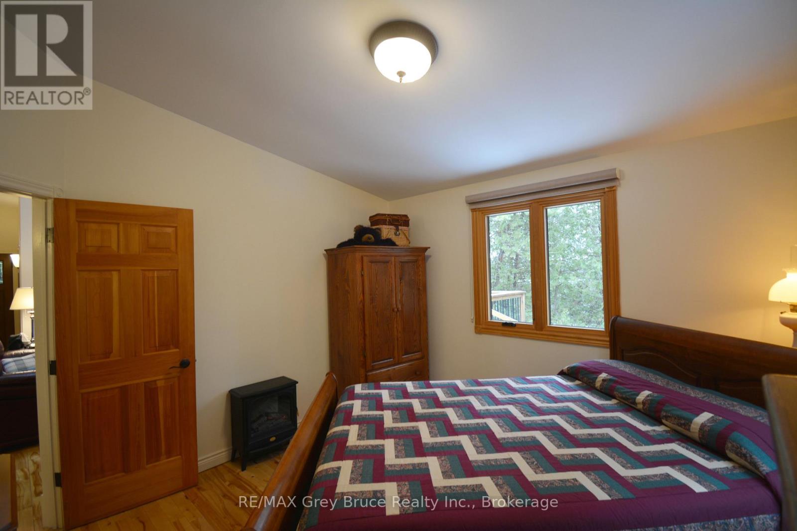 54 Carter Road, Northern Bruce Peninsula, Ontario  N0H 1W0 - Photo 20 - X12592802