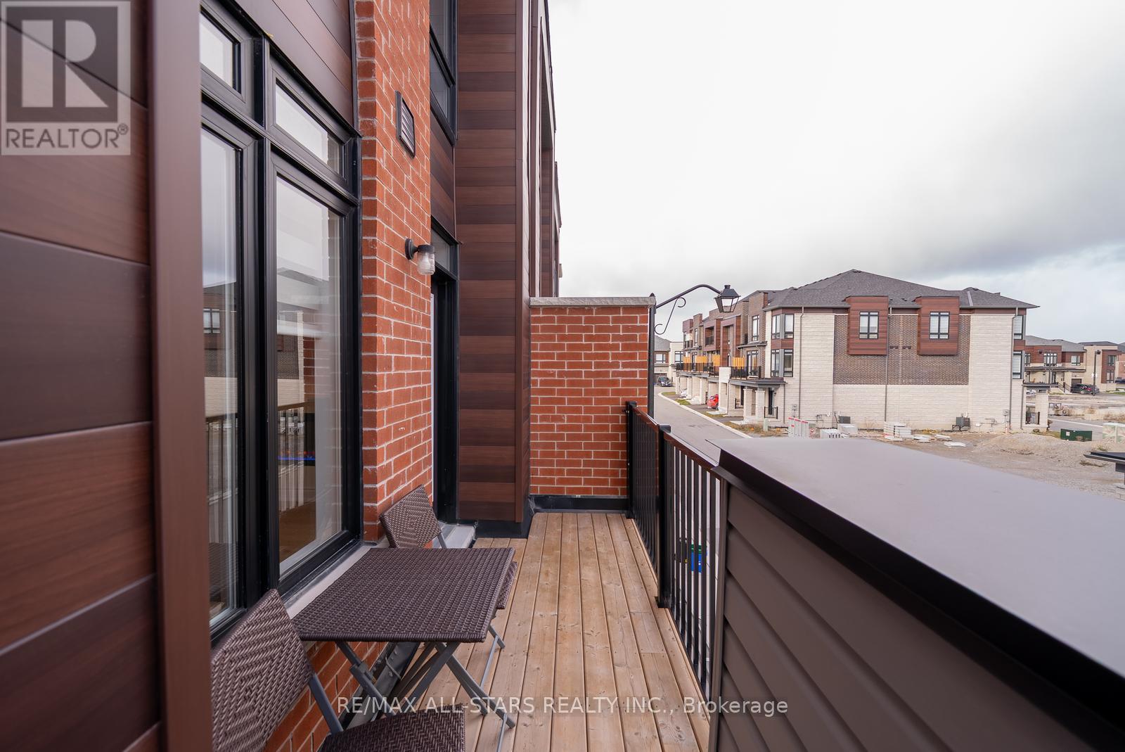 12 Griffith Street, Aurora, Ontario  L4G 7B6 - Photo 33 - N12592680