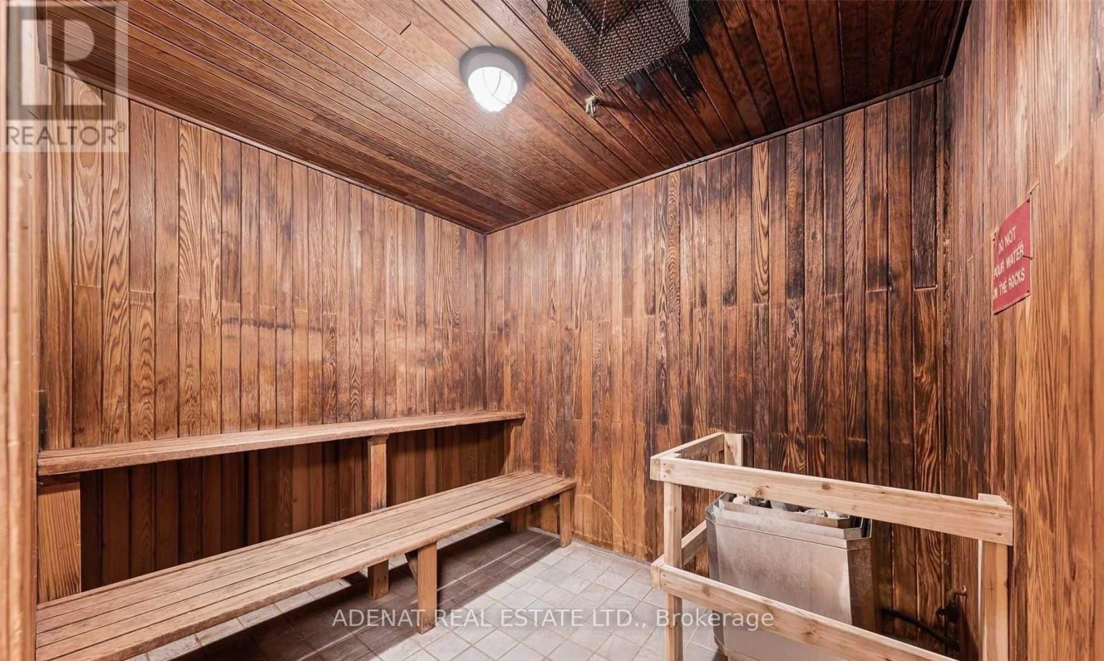 1810 - 7 Townsgate Drive, Vaughan, Ontario  L4J 7Z2 - Photo 12 - N12592682