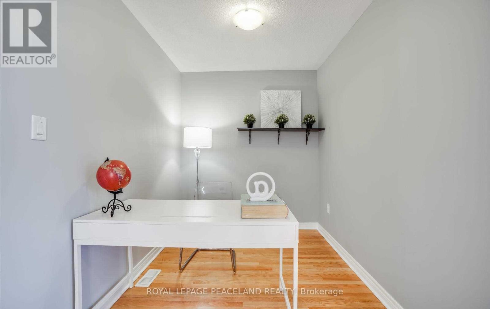 30 - 8 Townwood Drive, Richmond Hill, Ontario  L4E 4Y3 - Photo 17 - N12592690