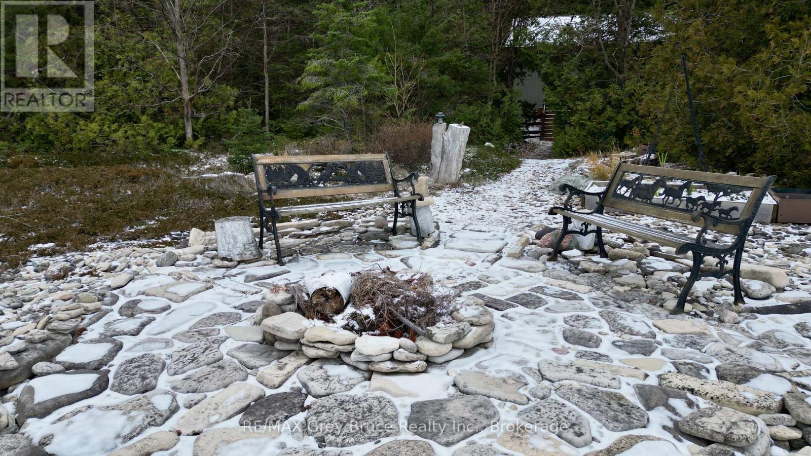 54 Carter Road, Northern Bruce Peninsula, Ontario  N0H 1W0 - Photo 34 - X12592802