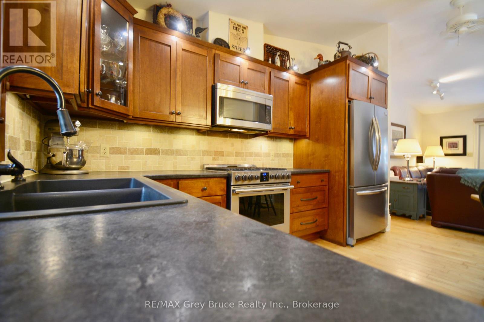 54 Carter Road, Northern Bruce Peninsula, Ontario  N0H 1W0 - Photo 16 - X12592802