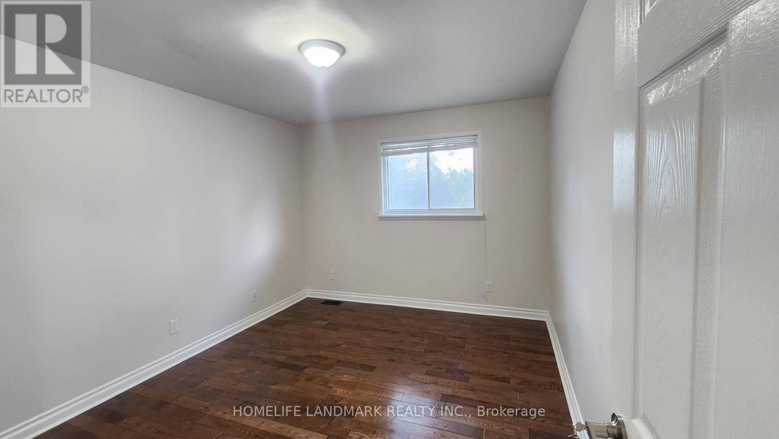 42 Cartier Crescent, Richmond Hill, Ontario  L4C 2N2 - Photo 19 - N12592746