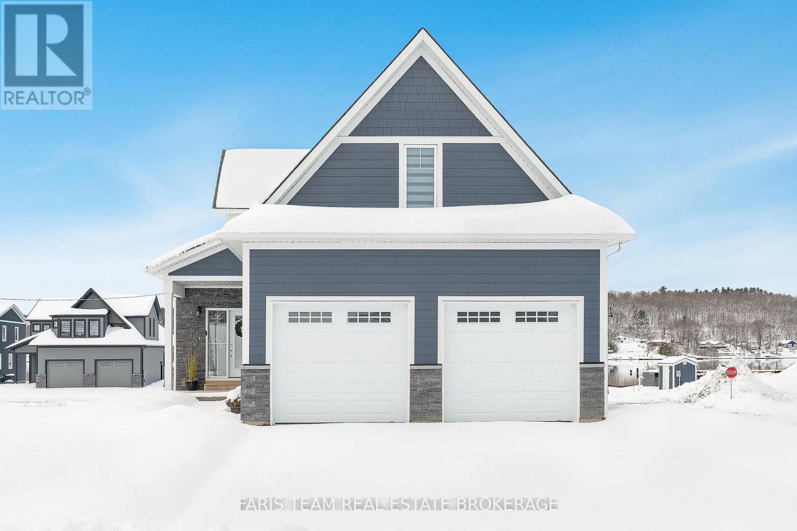 38 MAGAZINE STREET, Penetanguishene, Ontario