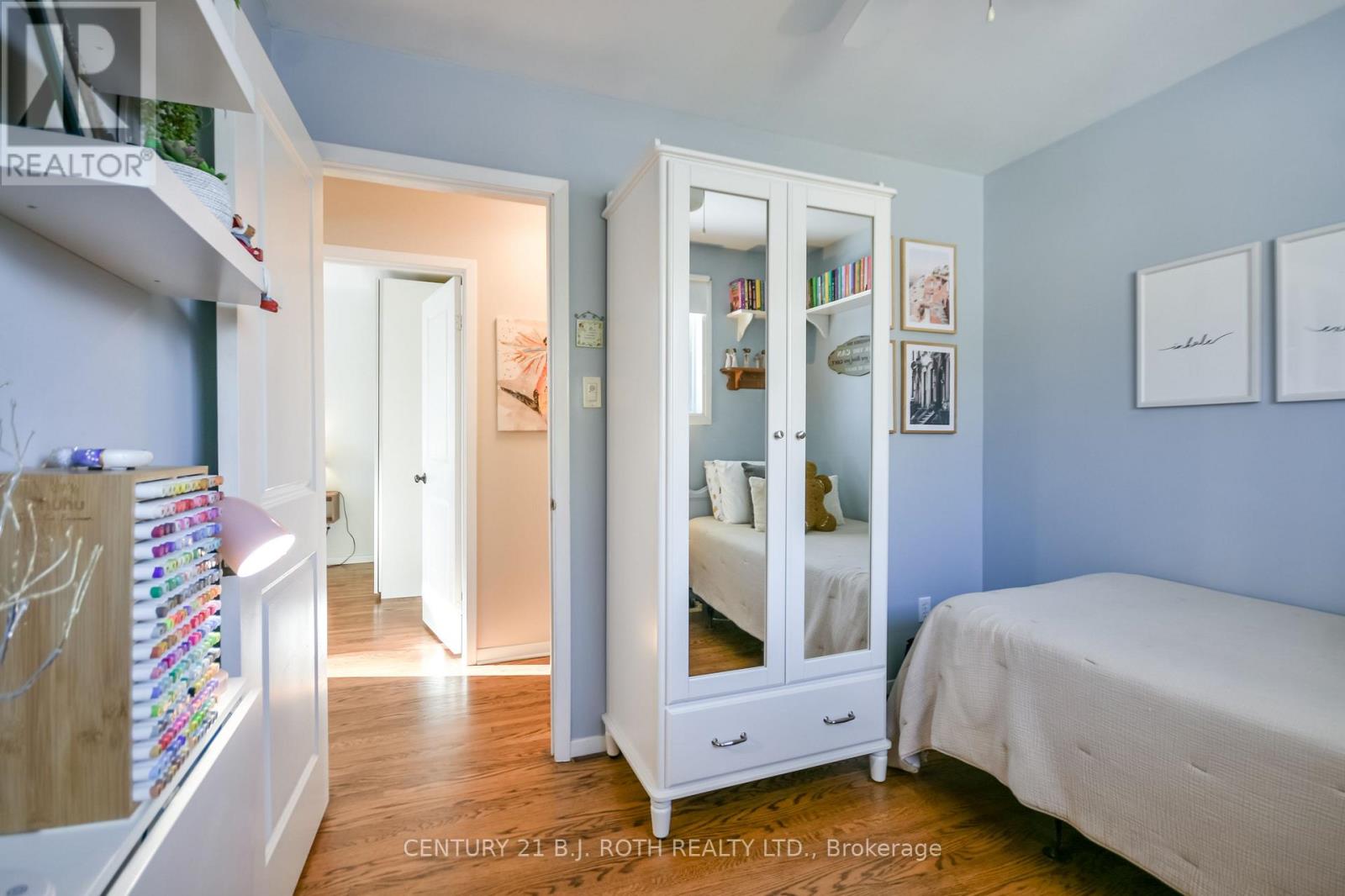 3 Marwendy Drive, Barrie, Ontario  L4M 4E6 - Photo 16 - S12584872