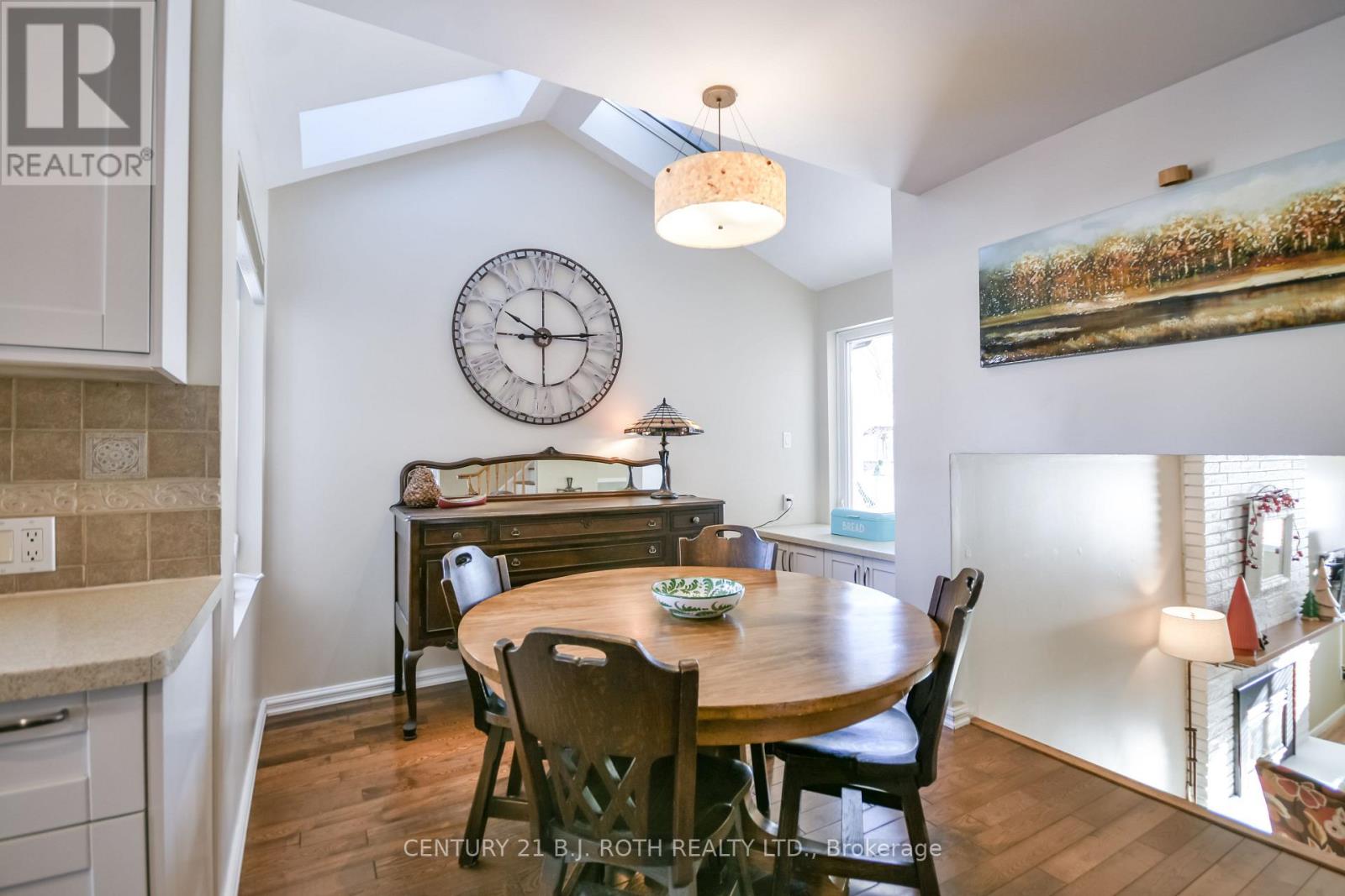 3 Marwendy Drive, Barrie, Ontario  L4M 4E6 - Photo 13 - S12584872