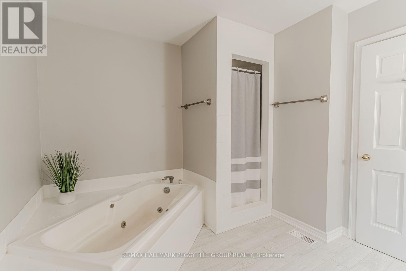 1311 Snow Valley Road, Springwater, Ontario  L9X 1K2 - Photo 15 - S12591784