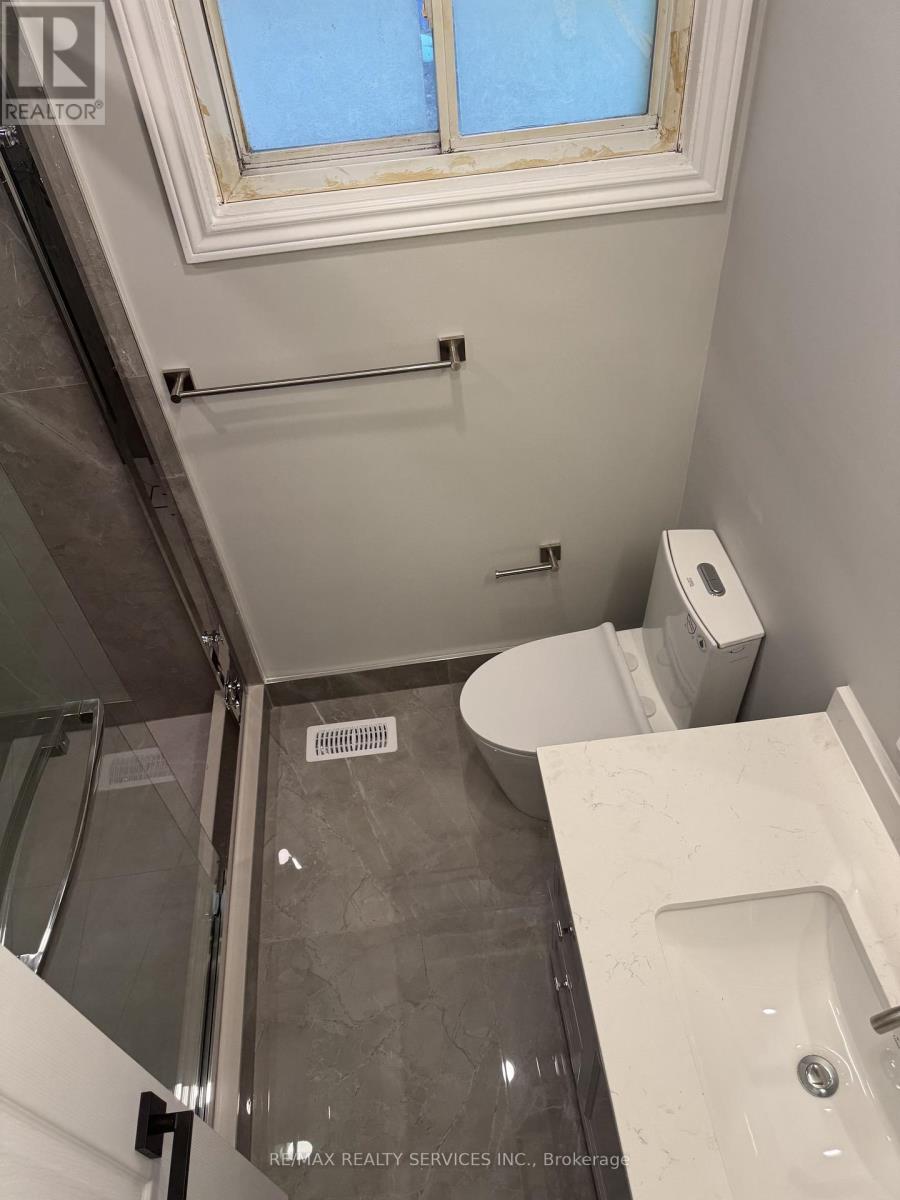 41 Maclaren Avenue, Barrie, Ontario  L4N 3Y1 - Photo 12 - S12591558