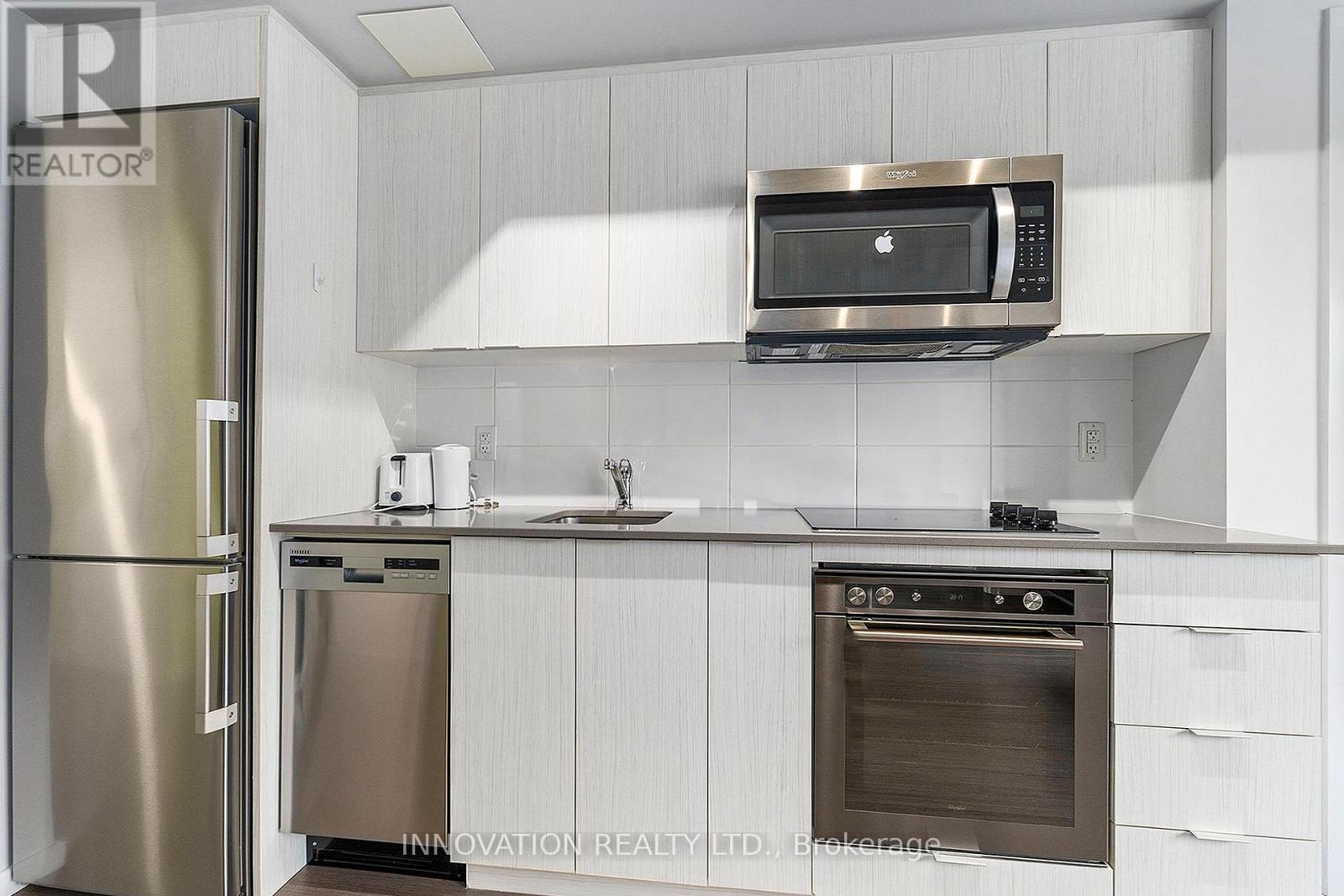 1702 - 105 Champagne Avenue S, Ottawa, Ontario K1S 5E5 - Photo 11 - X12592282