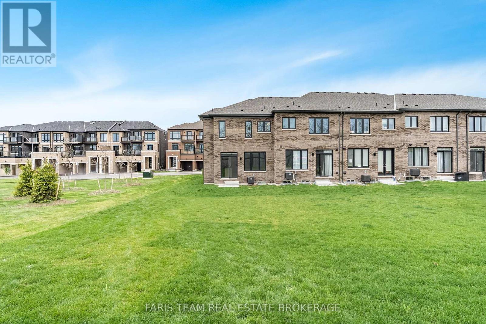 28 Bluebird Lane, Barrie, Ontario  L9J 0M3 - Photo 19 - S12591830