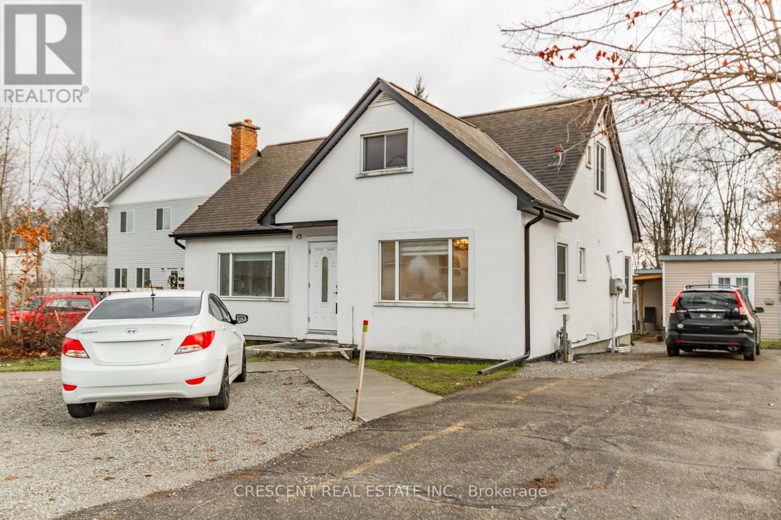 Main & Upper - 261 Barrie Road, Orillia, Ontario L3V 2R4 - Photo 3 - S12591838