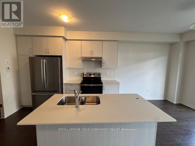 65 Phoenix Boulevard, Barrie, Ontario  L9J 0P7 - Photo 8 - S12591942