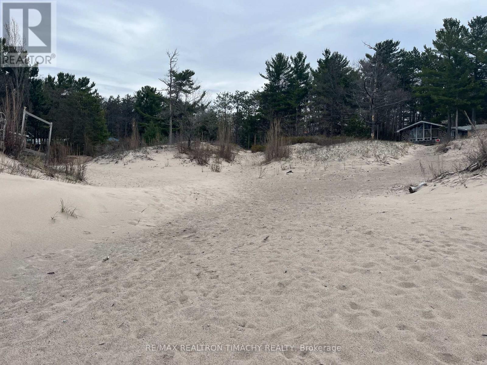 Lot 705 Wolfe Trail, Tiny, Ontario L9M 0H7 - Photo 11 - S12592064