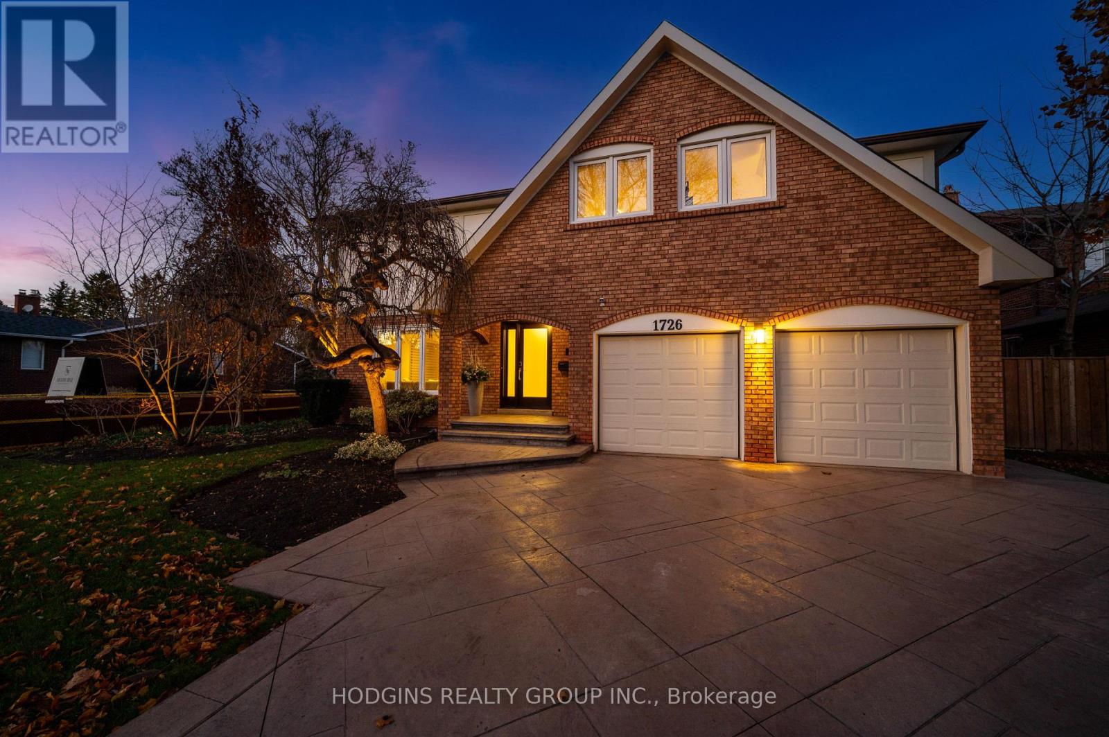 1726 Sherwood Forrest Circle, Mississauga, Ontario L5K 2H6 - Photo 43 - W12498002